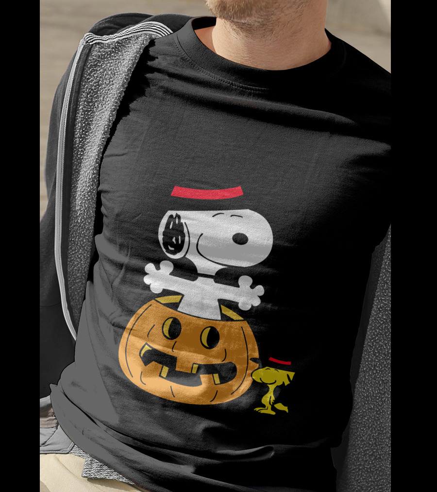 Snoopy Woodstock Halloween Pumpkin Witch Hat T-Shirt