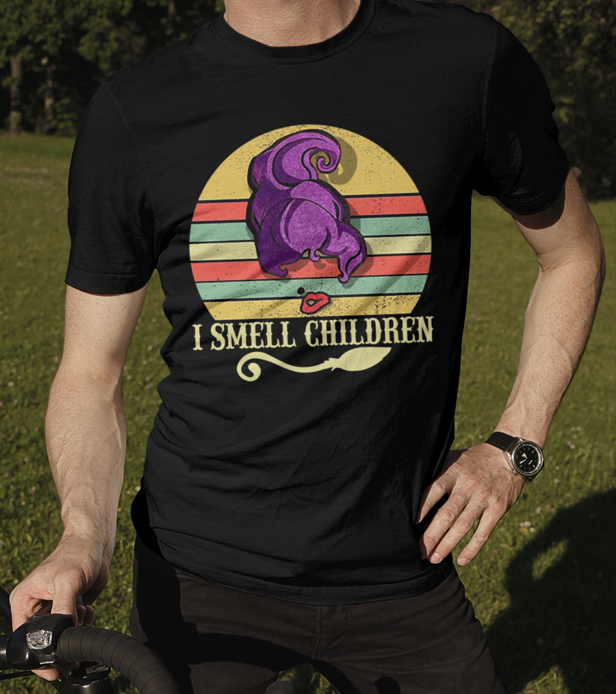 I Smell Children Vintage Sunset Mary Sanderson Hocus Pocus Witch Hat Retro Stripes T-Shirt