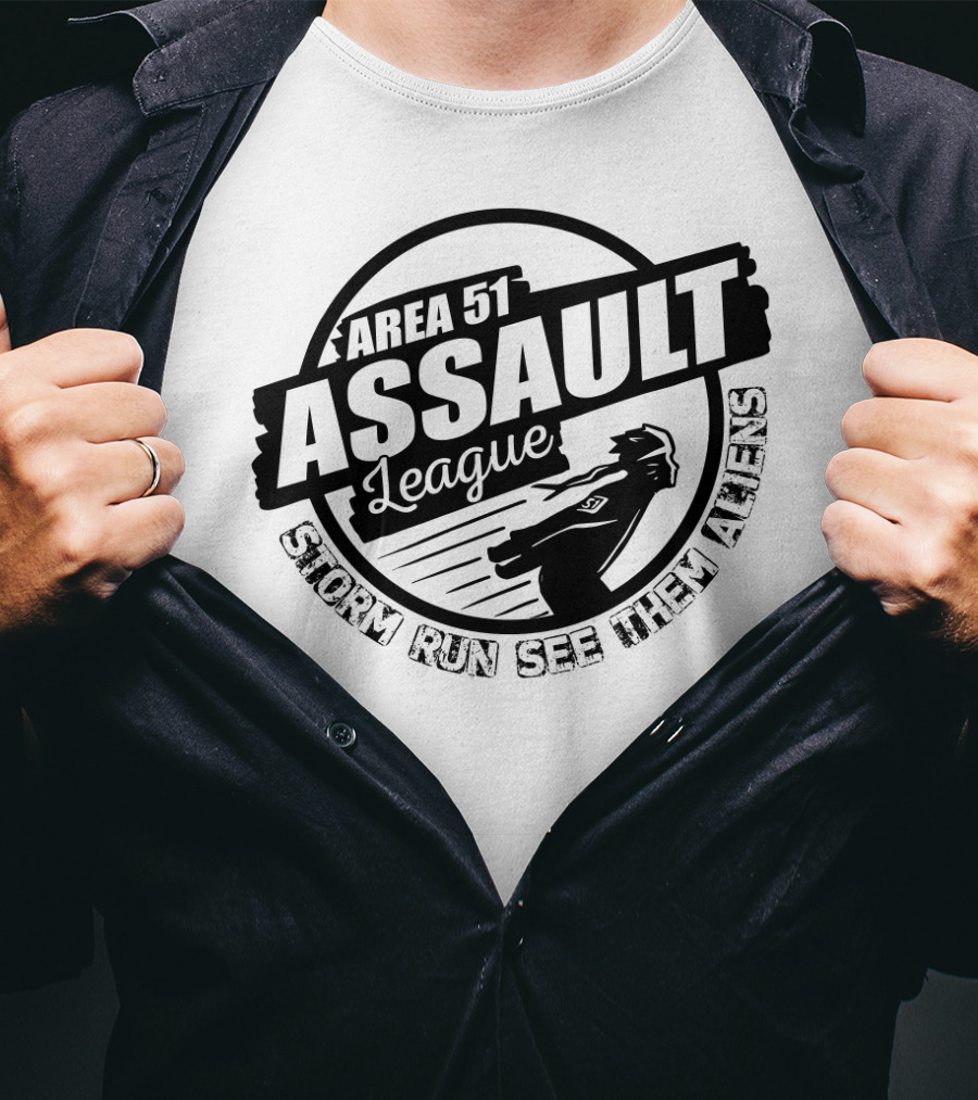 Area 51 Assault League Storm Run See Them Aliens Funny Running Challenge T-Shirt
