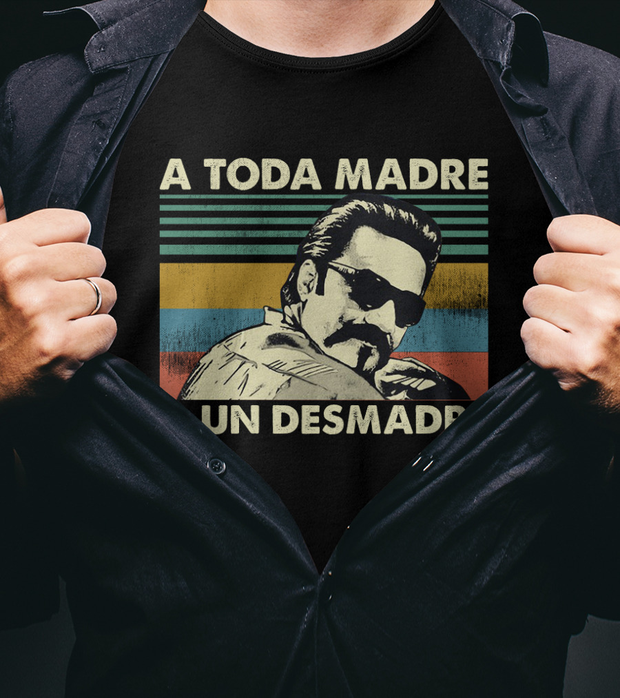 A Toda Madre O Un Desmadre Vintage Retro Stripes Cool Sunglasses T-Shirt