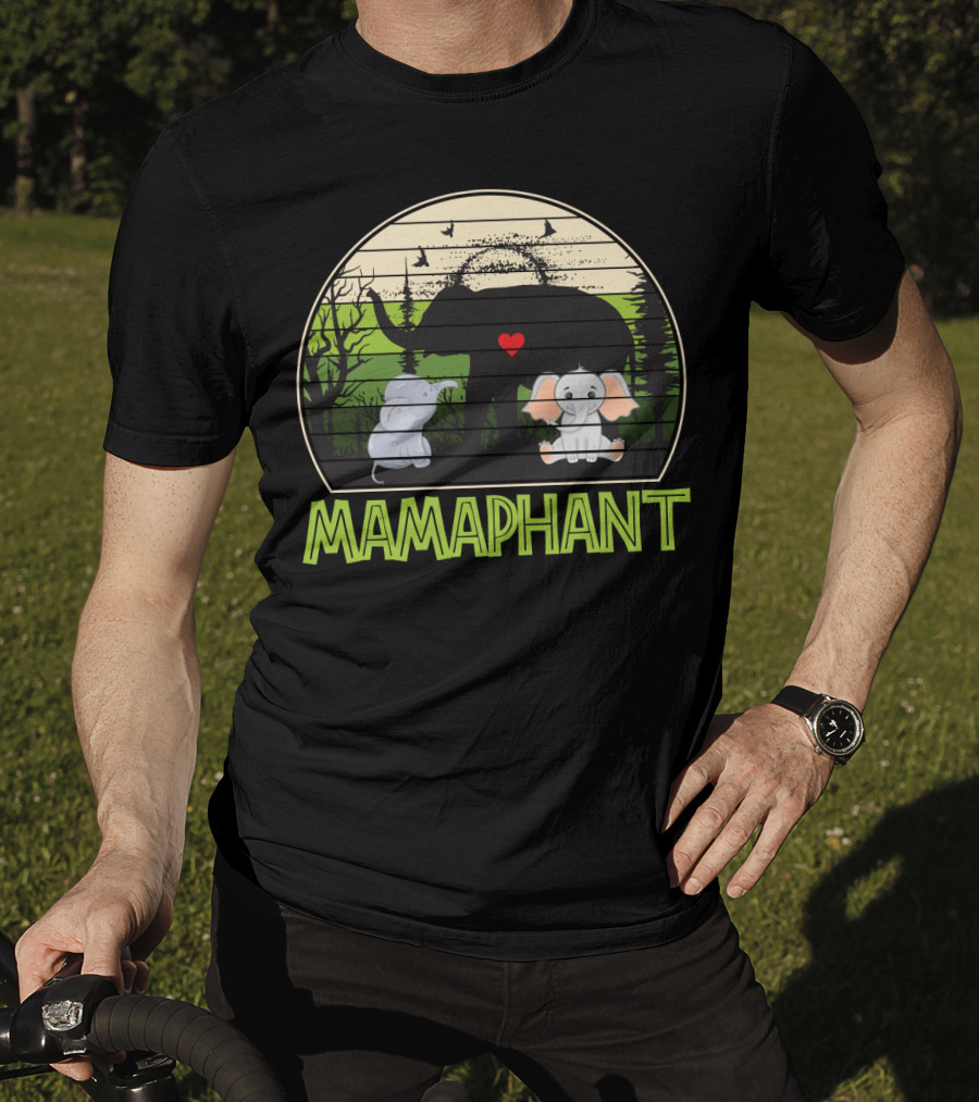 Mamaphant Cute Elephant Mom With Heart And Baby Elephants T-Shirt
