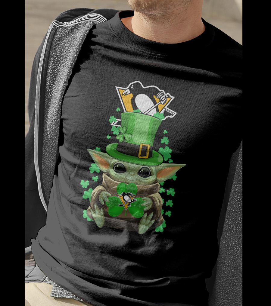 Baby Yoda Penguins St. Patrick's Day Shamrock T-Shirt