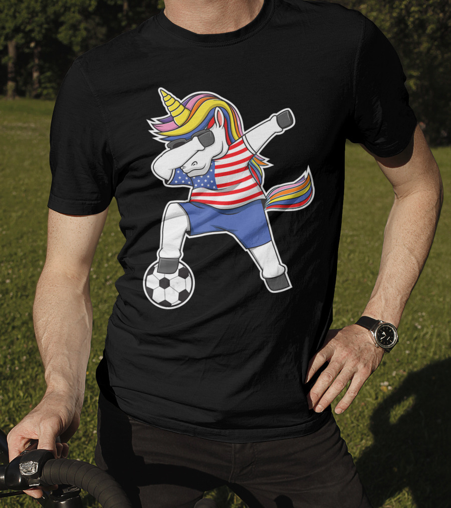 Dabbing Soccer Unicorn USA Girls Unicorn Lover Stars And Stripes Football T-Shirt
