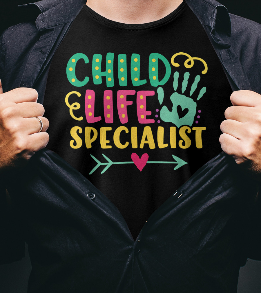 Child Life Specialist Pediatric Hospital Care Heart Arrow T-Shirt
