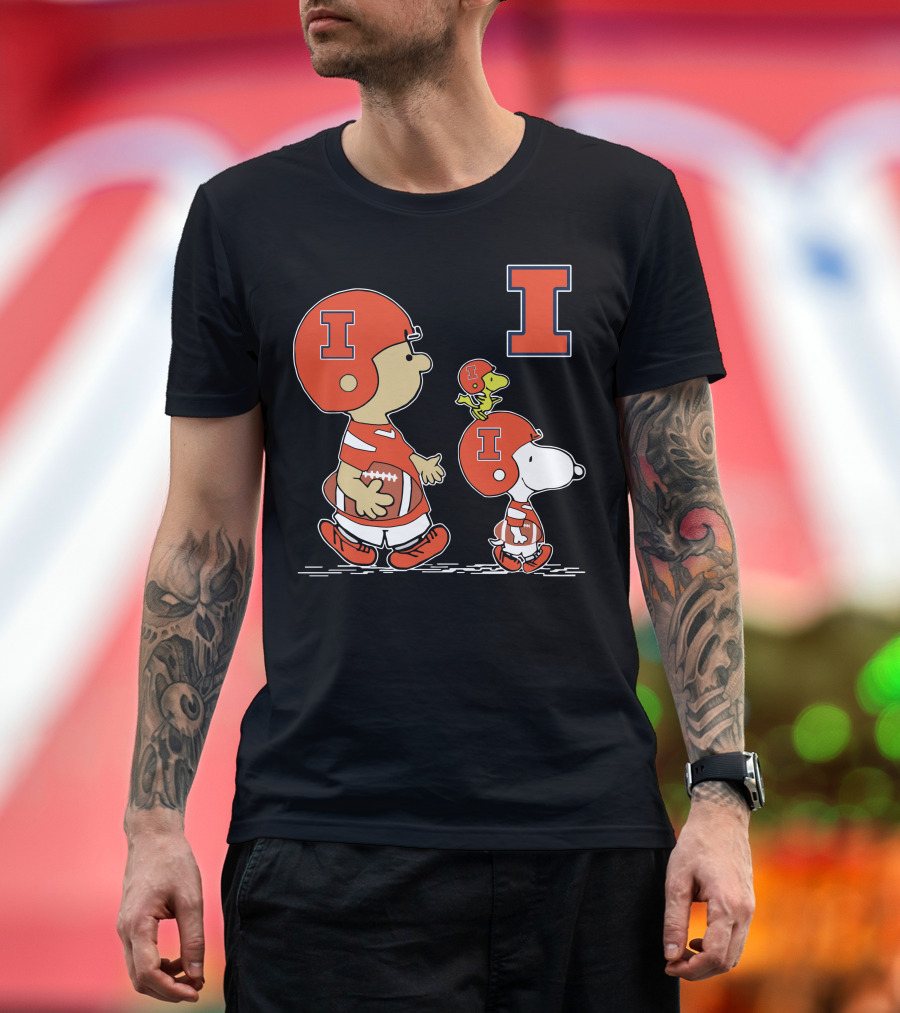 Illinois Fighting Illini Peanuts Football Characters With Big I T-Shirt