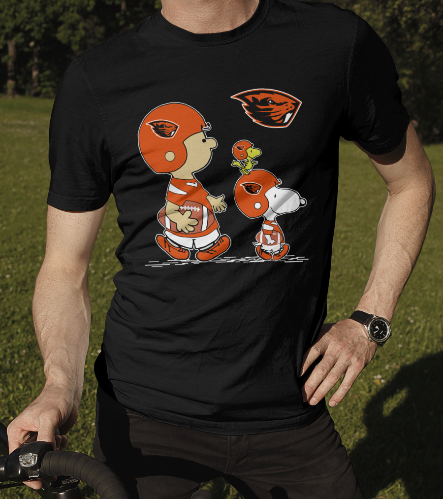 Snoopy And Oregon State Beavers Football Peanuts Characters T-Shirt