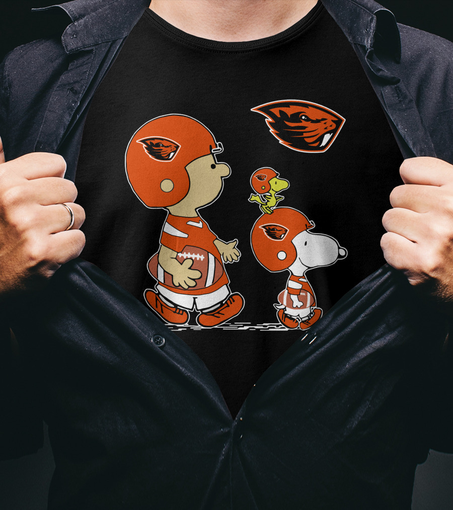 Snoopy And Oregon State Beavers Football Peanuts Characters T-Shirt