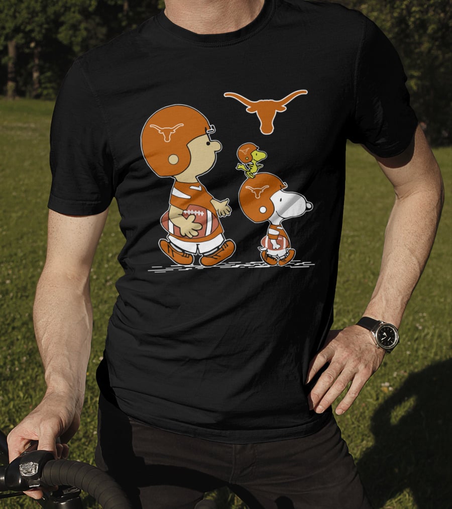 Texas Longhorns Football Peanuts Characters Helmet T-Shirt
