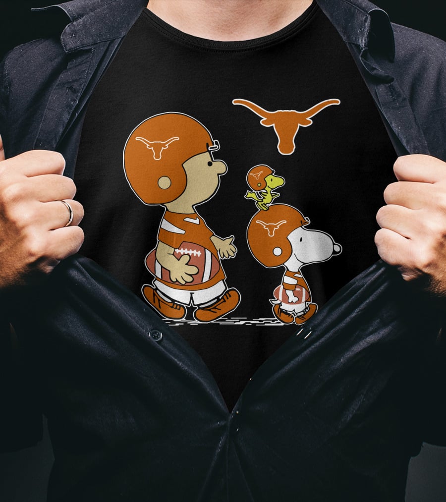 Texas Longhorns Football Peanuts Characters Helmet T-Shirt