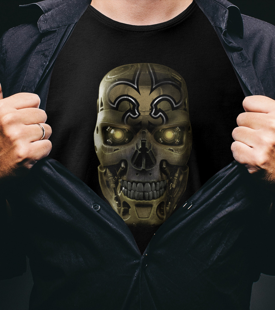 Skull Saints Futuristic Robot Emblem T-Shirt