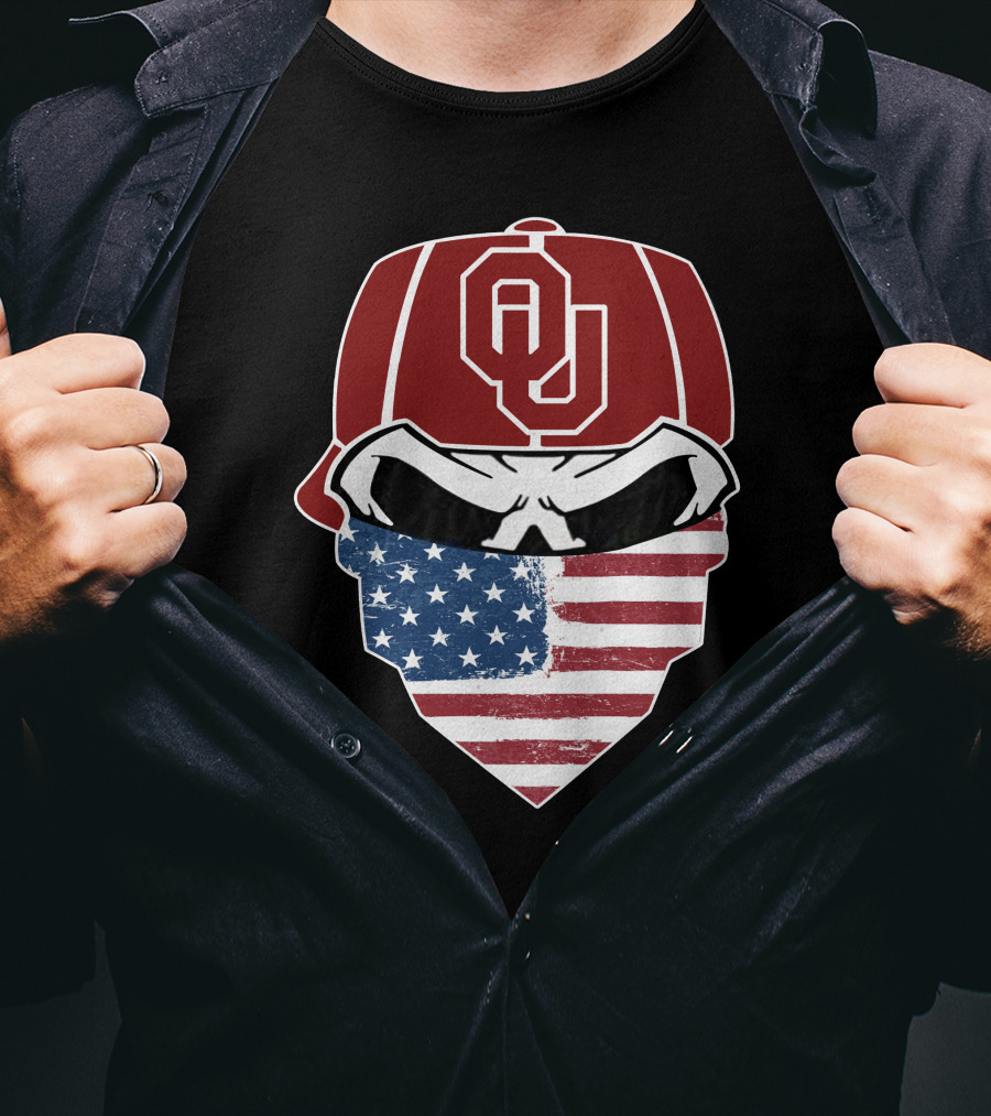 SOONERS Skuls OU American Flag Bandana Skull T-Shirt