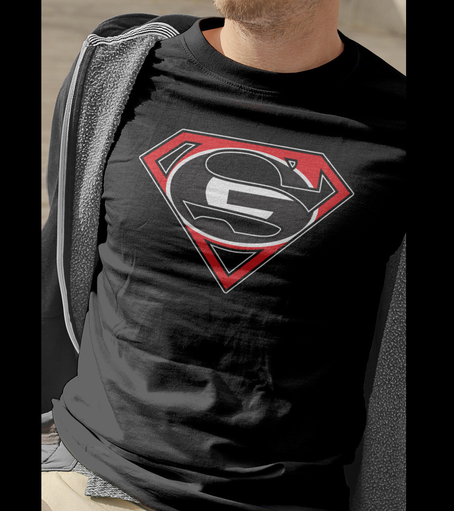 Super Man Bulldogs Symbol T-Shirt