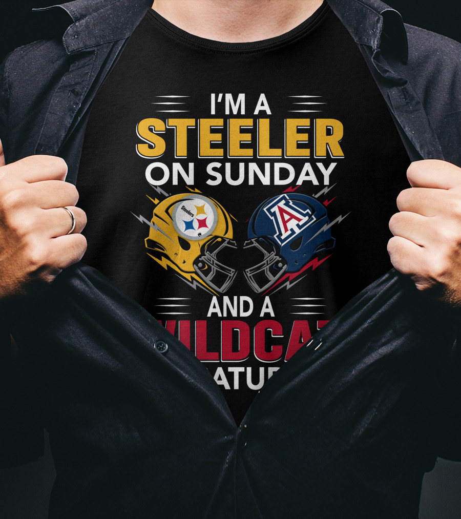 I'm A Steeler On Sunday And A Wildcat On Saturday Helmet Clash T-Shirt