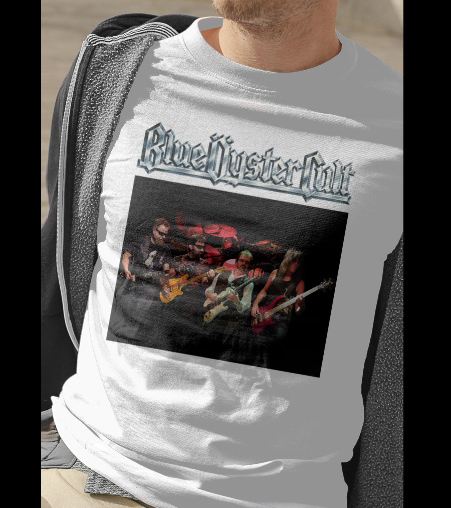 Blue Oyster Cult Live Performance Band Image T-Shirt