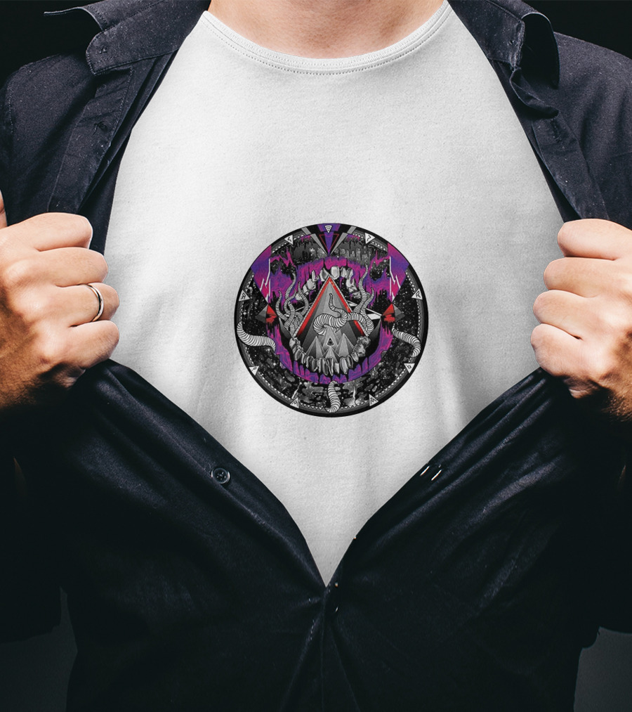 EPROM Psychedelic Triangle And Serpent Pattern With Purple And Black Elements T-Shirt