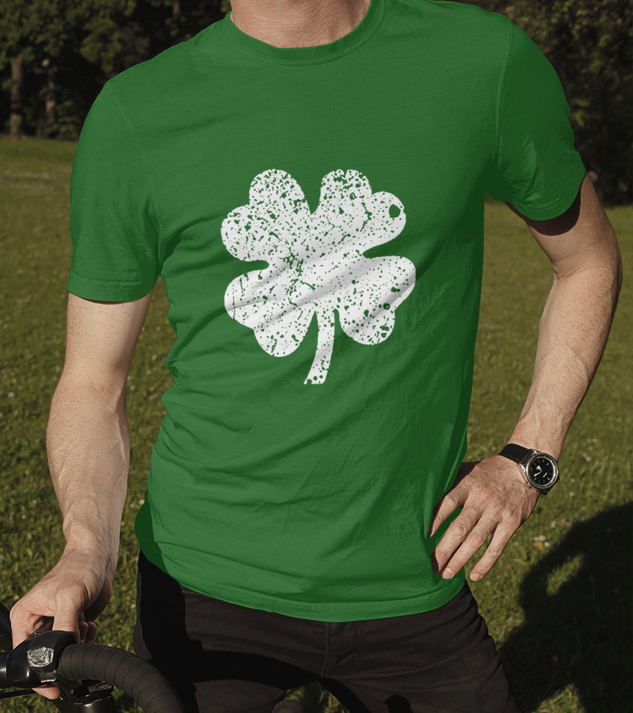 Four Leaf Clover St. Patrick's Day Green Lucky Charm T-Shirt