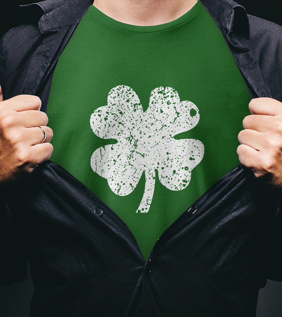 Four Leaf Clover St. Patrick's Day Green Lucky Charm T-Shirt
