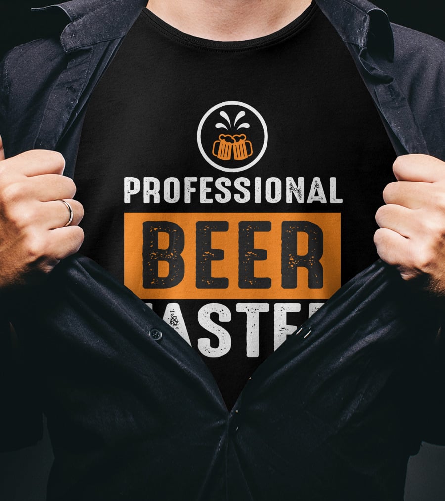 PROFESSIONAL BEER TASTER Two Frothy Mugs T-Shirt