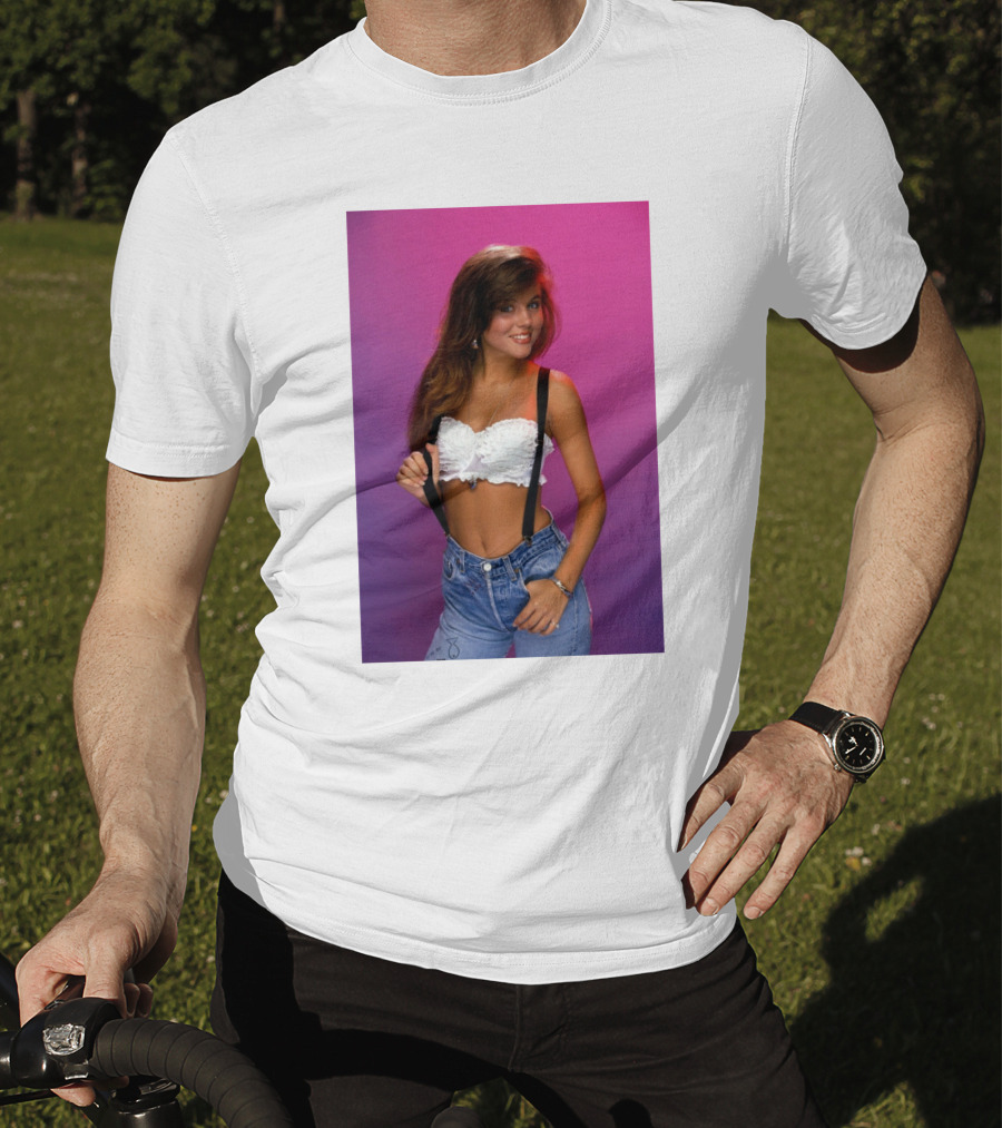 Saved By The Bell Kelly Kapowski 90s T-Shirt