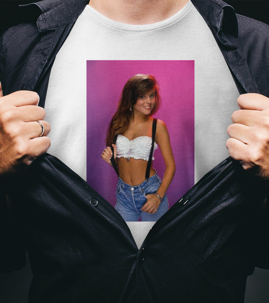 Saved By The Bell Kelly Kapowski 90s T-Shirt