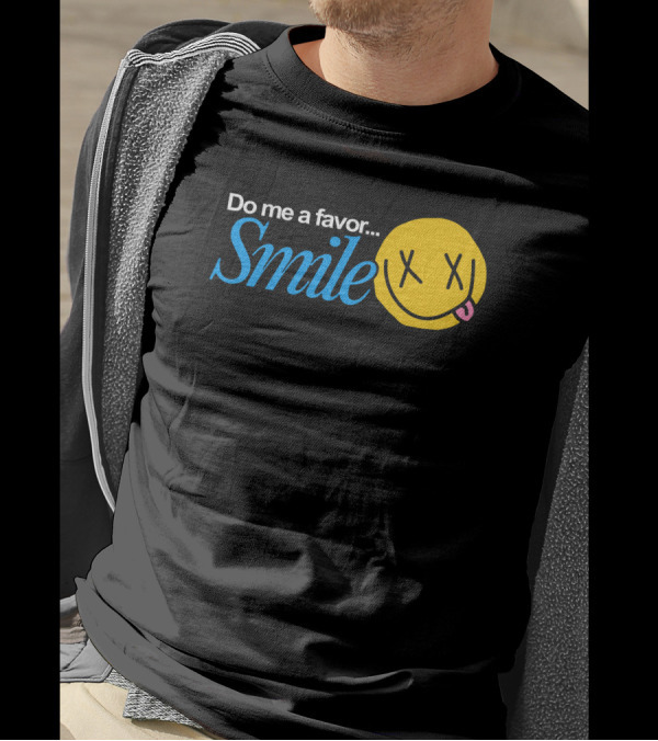 Bobby Mares Smile Yellow Face Iconic T-Shirt