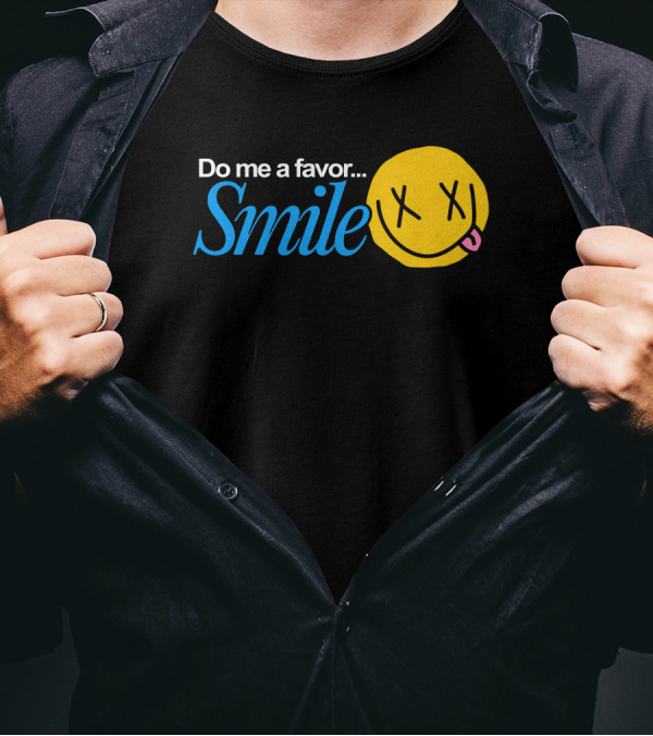 Bobby Mares Smile Yellow Face Iconic T-Shirt