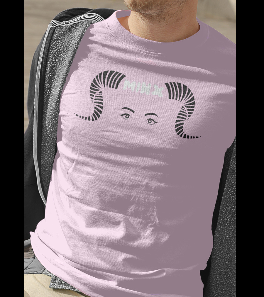 MINX Horned Eyebrow Expression Pink T-Shirt