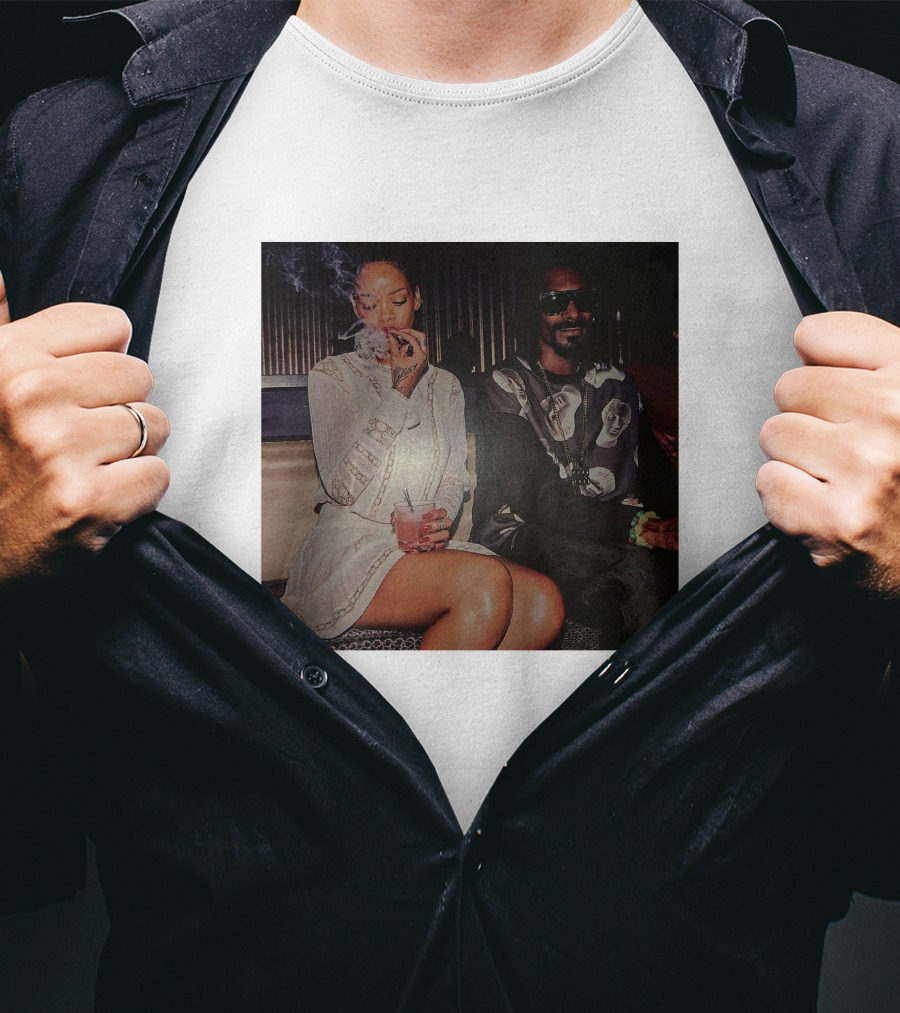 Rihanna Snoop Dogg Fenty Smoky Moment T-Shirt