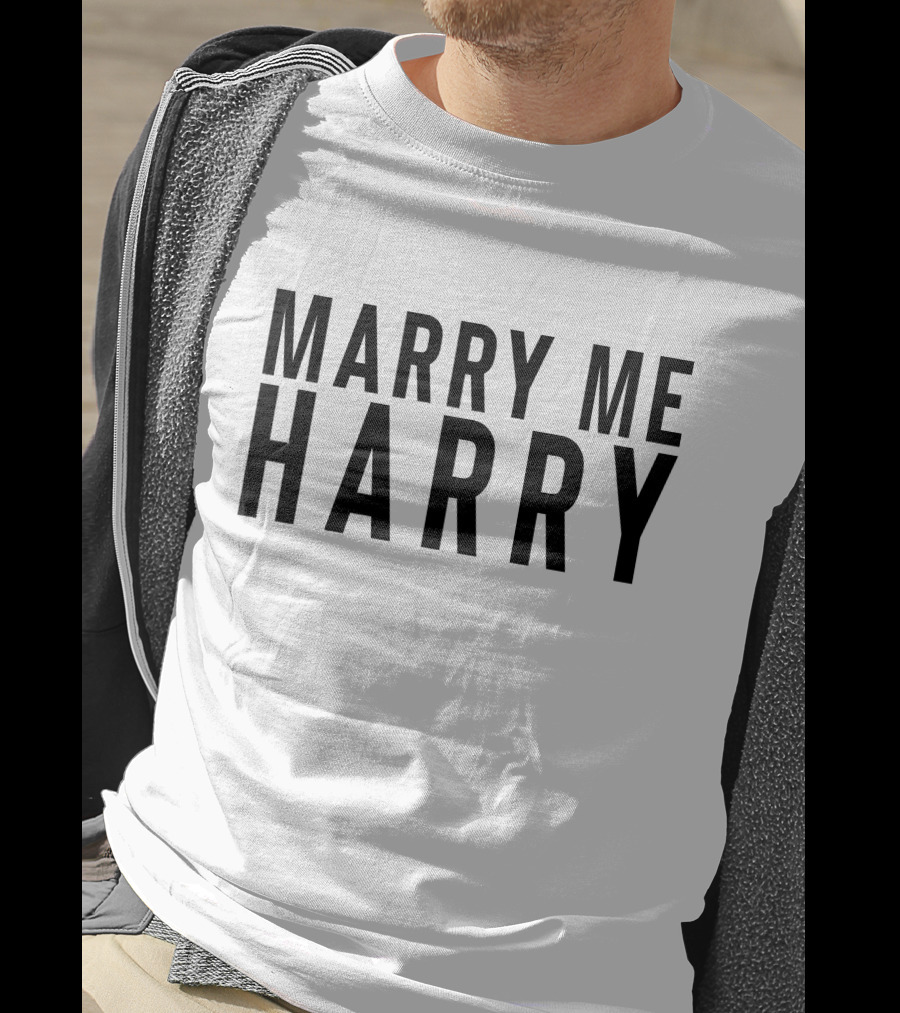 Marry Me Harry Fan Proposal T-Shirt