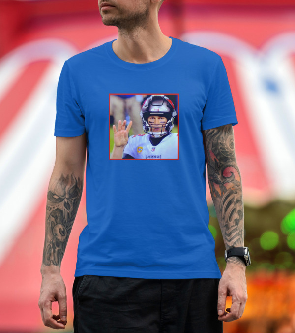 Premium T-Shirt: Tom Brady Blunder Tampa Bay Buccaneers Football Quarterback T-Shirt Tom Brady Blunder Tampa Bay Buccaneers Football Quarterback T-Shirt