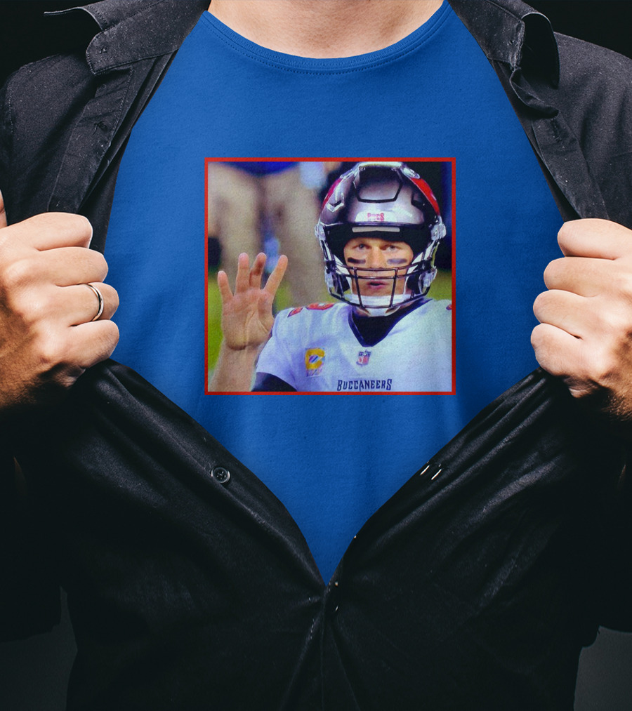 Tom Brady Blunder Tampa Bay Buccaneers Football Quarterback T-Shirt