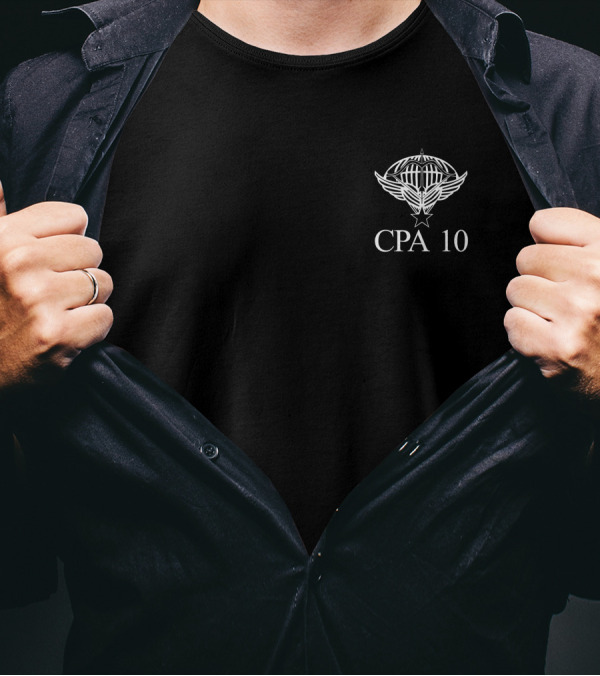 Commando Parachutiste De L'air CPA 10 Wings Emblem Emmanuel Macron T-Shirt