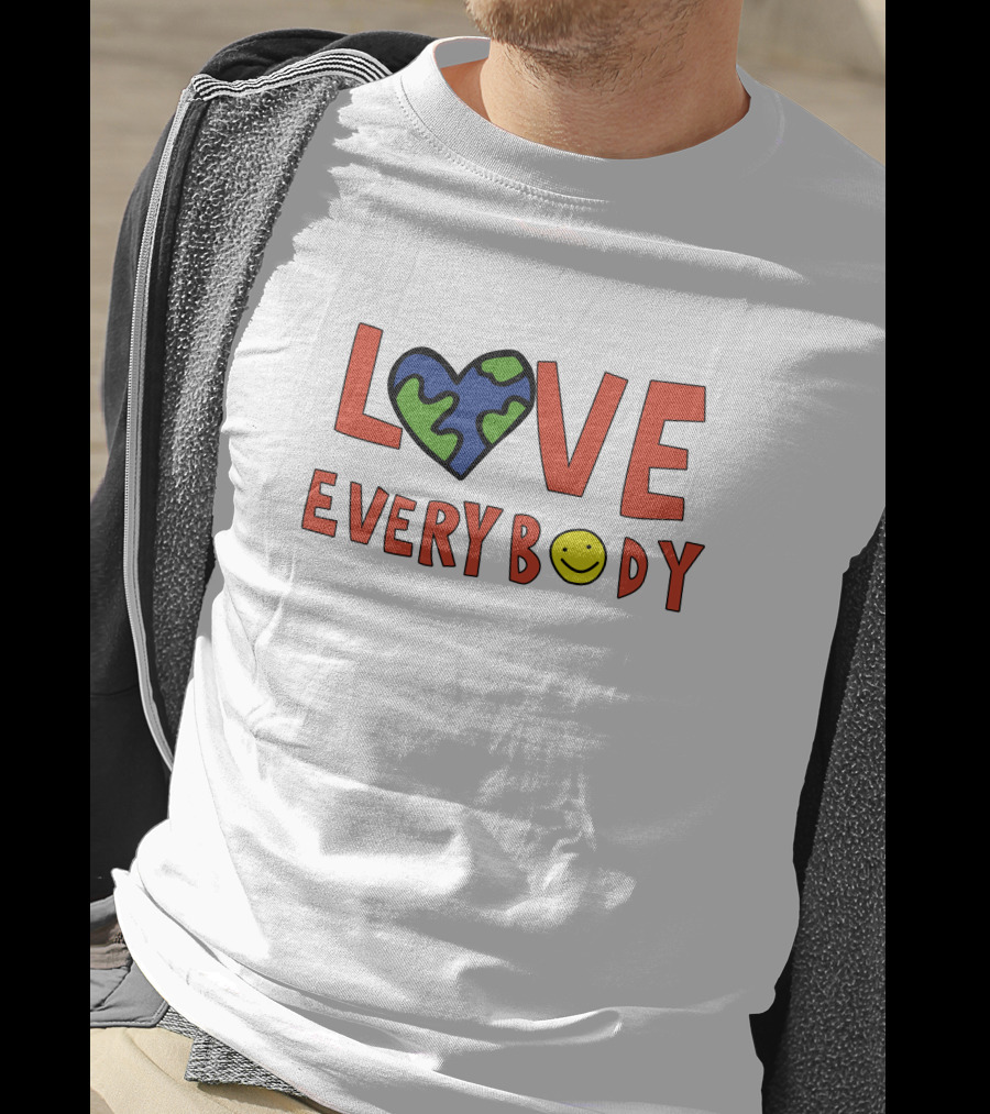 Love Everybody Heart Earth Smile Marquez Valdes-Scantling Chnge Merch T-Shirt
