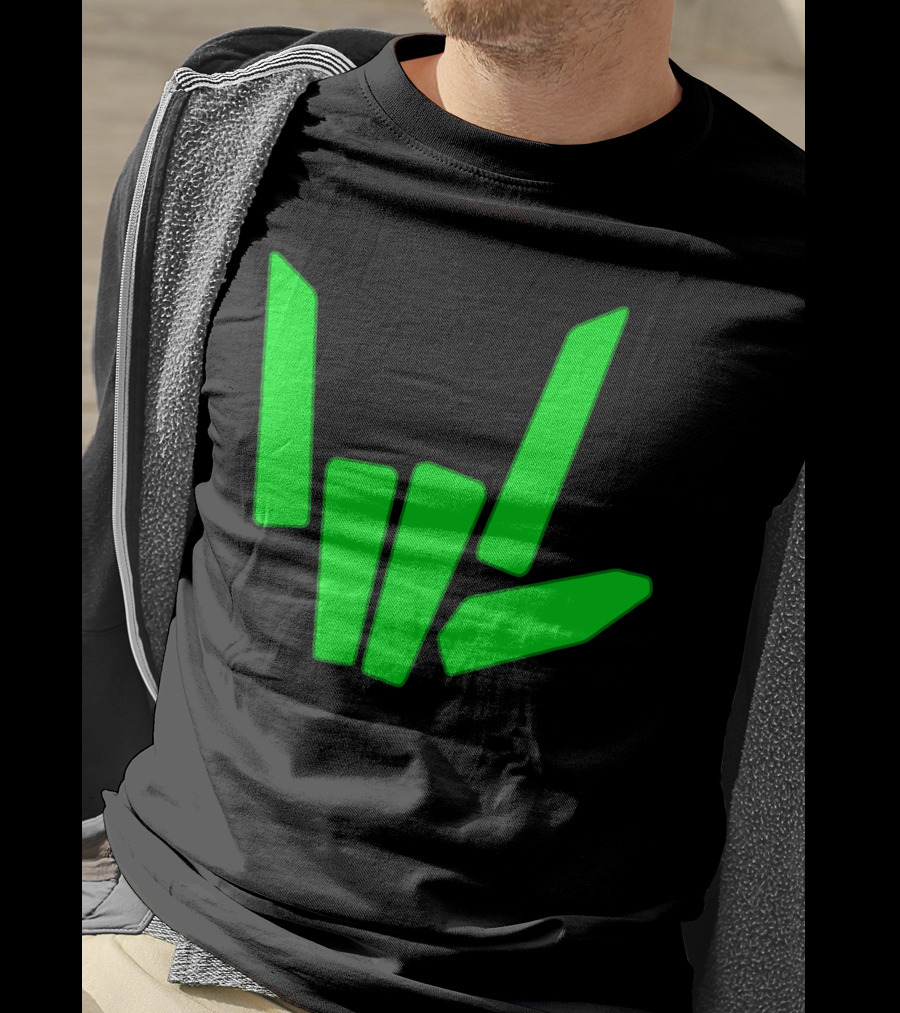 Original Share The Love Green Hand Sign Gesture T-Shirt