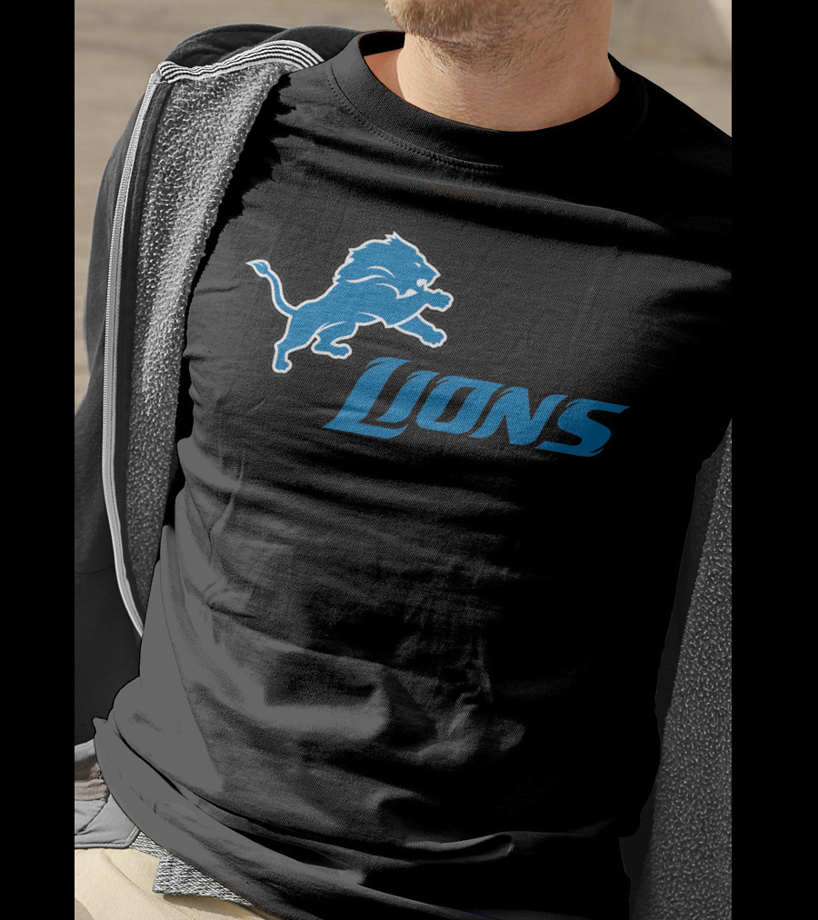 Detroit Lions Logo Fan Apparel Football Team Support T-Shirt