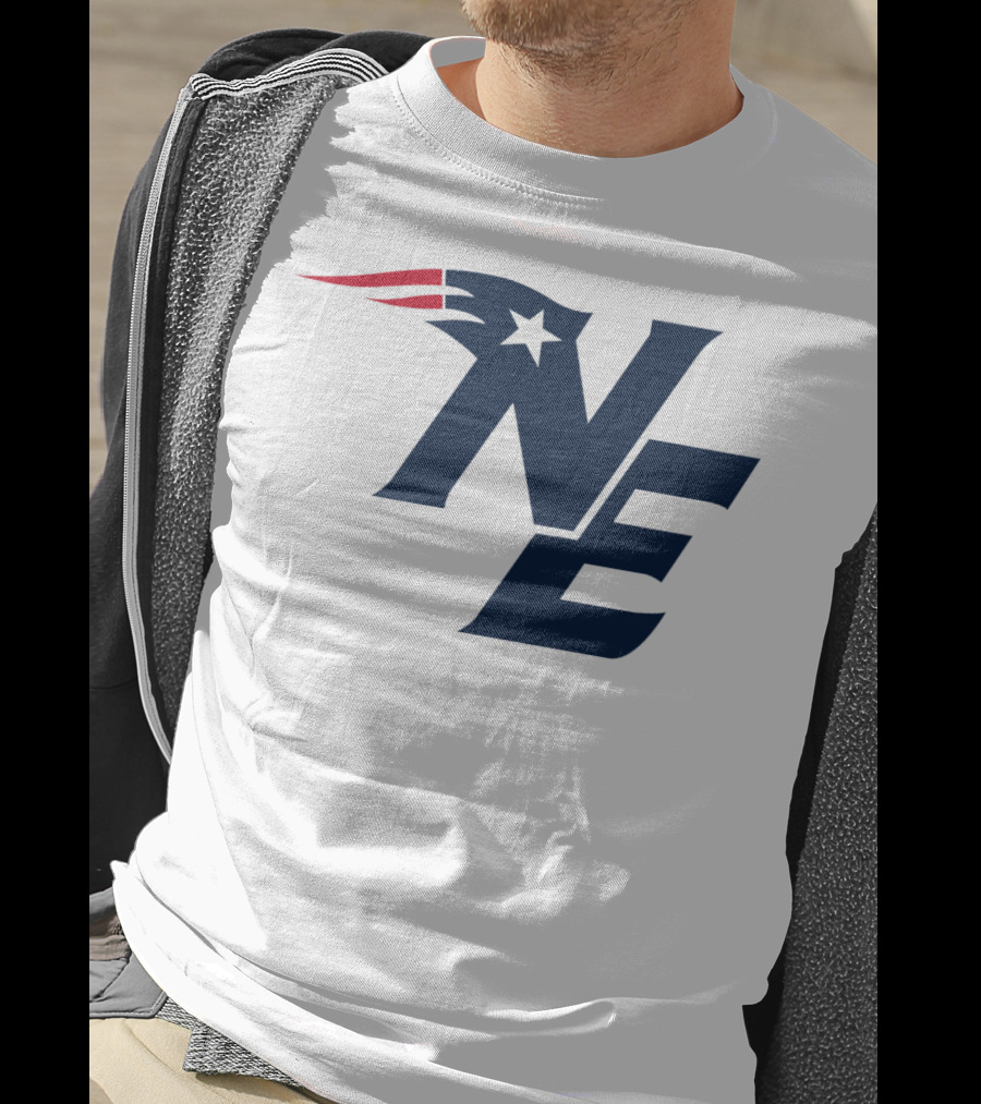 Kansas City Chiefs Logo If You Like Football Team NE Patriots T-Shirt