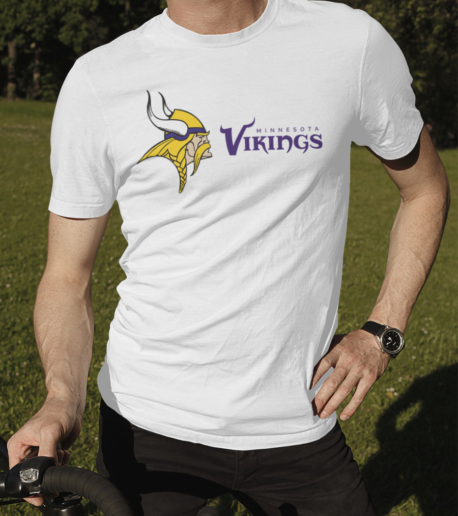 Minnesota Vikings Football Team Logo With Viking Helmet And Braided Beard T-Shirt