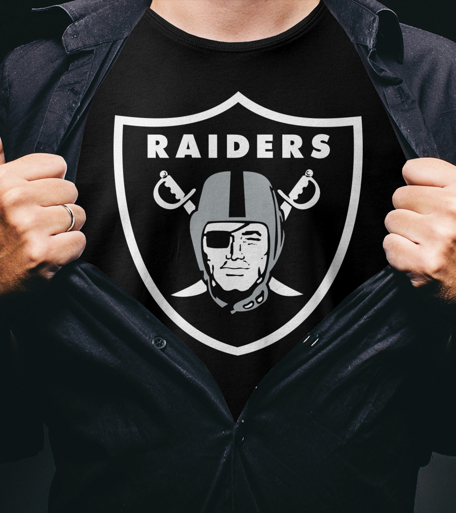 Oakland Raiders Logo Black Shield T-Shirt