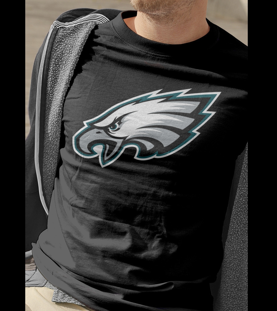 Philadelphia Eagles Football Team Fan Emblem T-Shirt