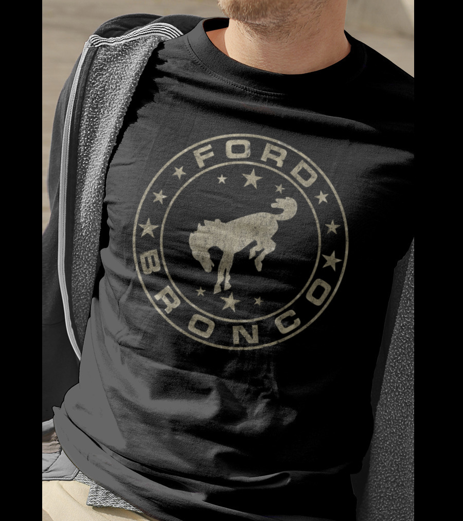 Ford Bronco Vintage Circle Star Bronco T-Shirt