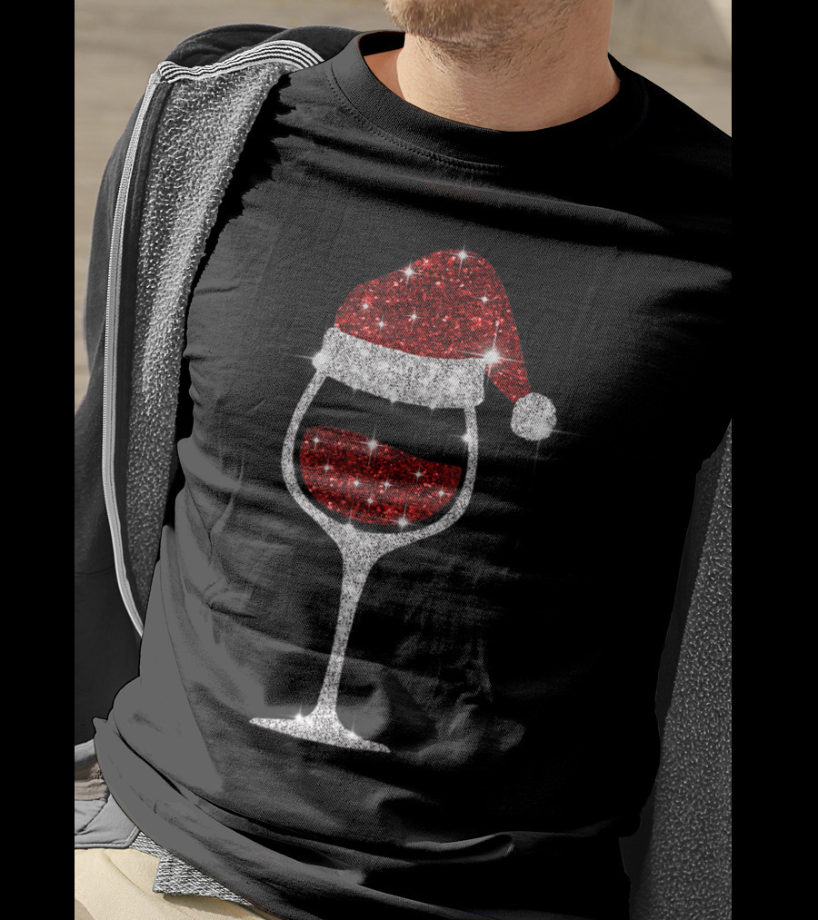 Sparkling Wine Glass With Santa Hat Christmas Celebration For Wine Lovers T-Shirt
