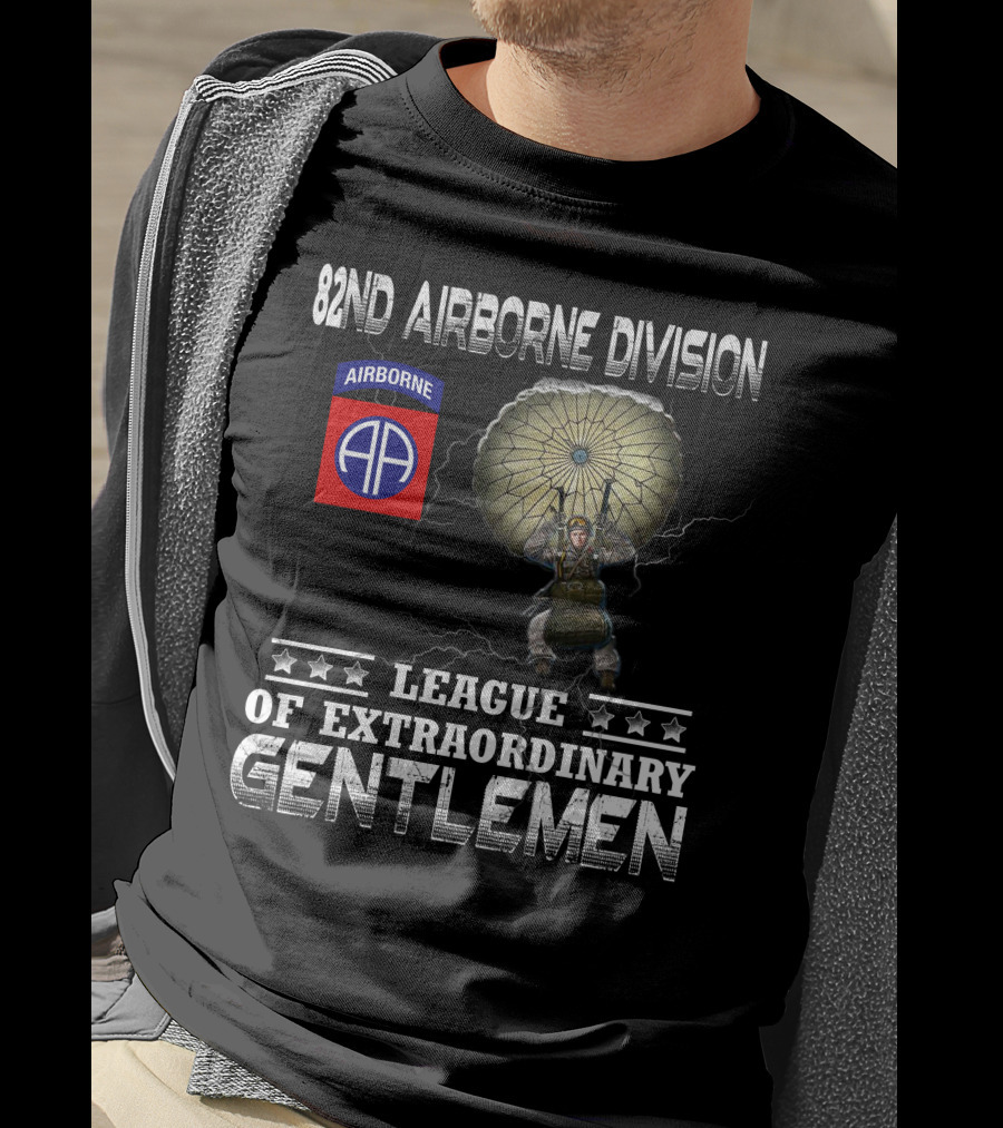 82Nd Airborne Division League Of Extraordinary Gentlemen Paratrooper T-Shirt