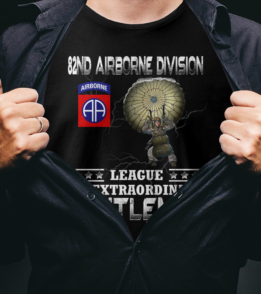 82Nd Airborne Division League Of Extraordinary Gentlemen Paratrooper T-Shirt