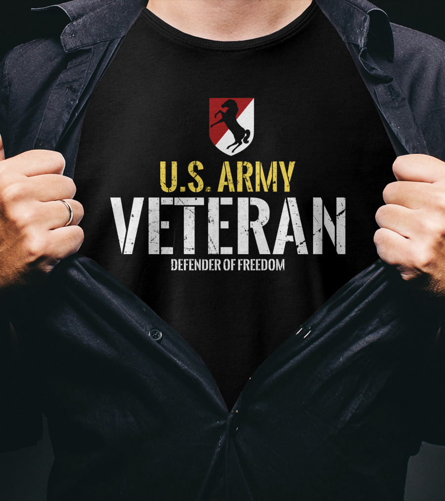 U.s. Army Veteran Defender Of Freedom T-Shirt