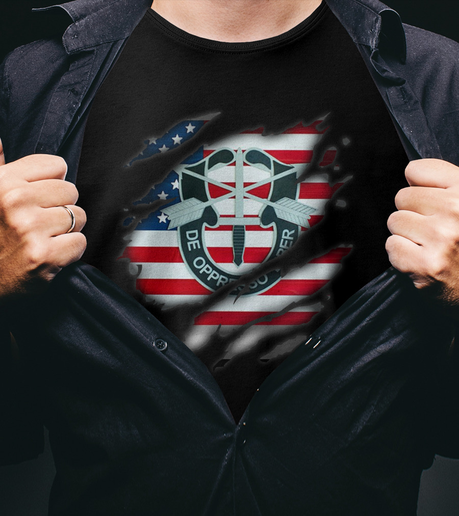 De Oppresso Liber American Flag Special Forces Hlkh148 T-Shirt