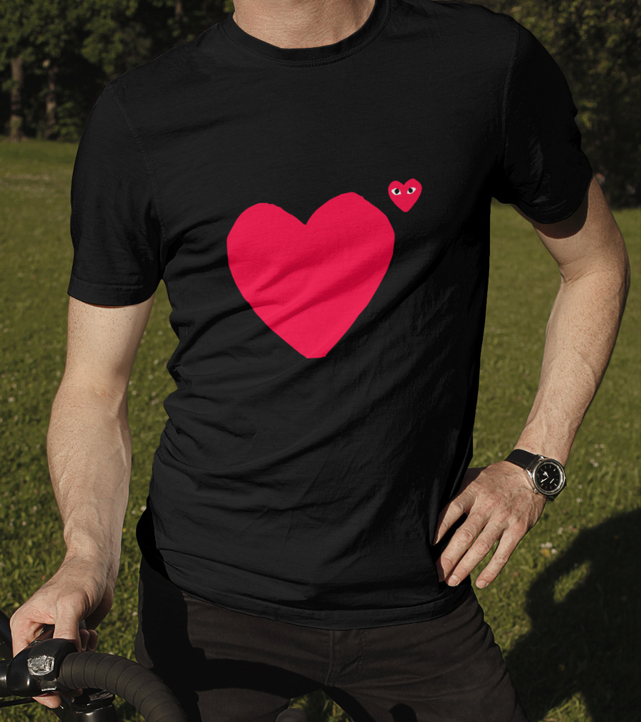 Comme Des Garçons Play Red Heart Icon Eyes T-Shirt