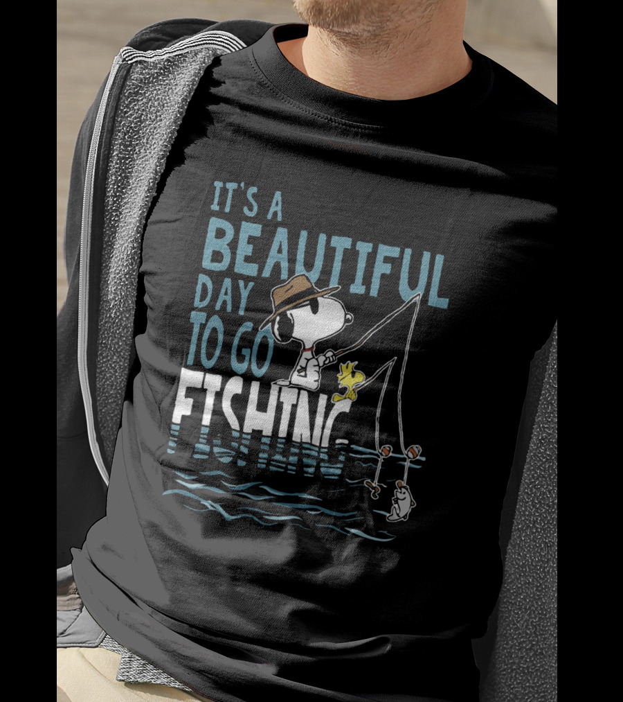 It's A Beautiful Day To Go Fishing Snoopy Charlie Brown Peanuts Woodstock T-Shirt