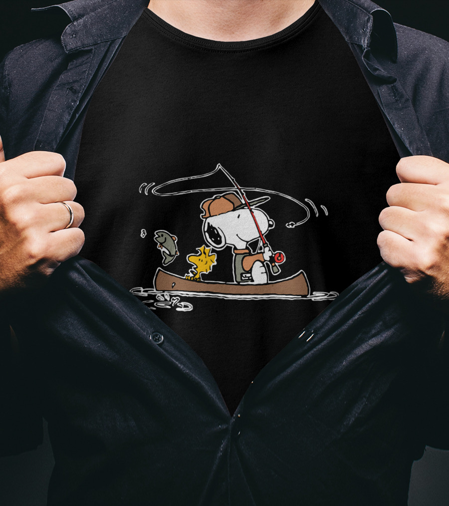 Woodstock And Snoopy Fishing Adventure In A Canoe T-Shirt
