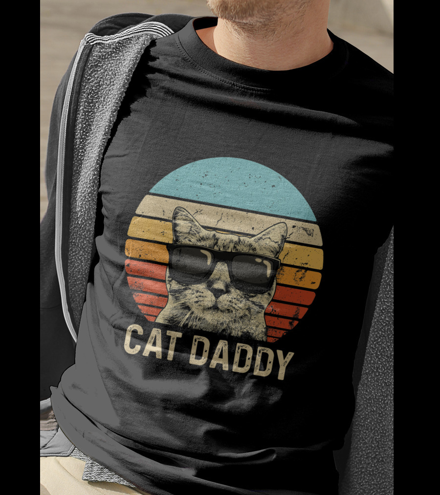 Mens Vintage Cat Daddy Funny Cat Lover Cat Dad Fathers Retro Sunglasses Cat T-Shirt