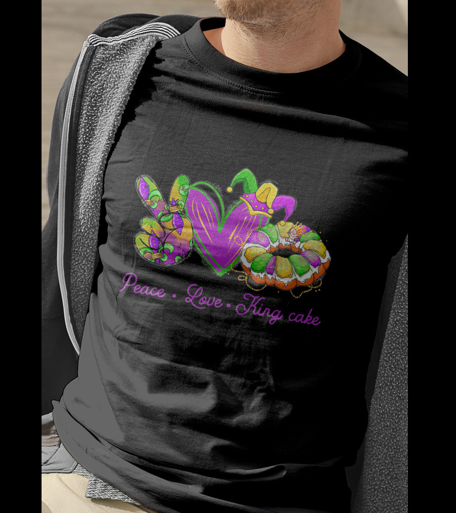 Peace Love King Cake Funny Mardi Gras Party Carnival Icons T-Shirt